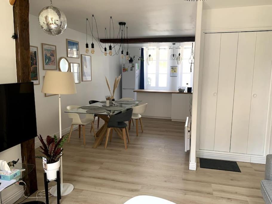 Superbe Duplex Centre-Ville Avec Parking Gratuit Auxerre Eksteriør bilde